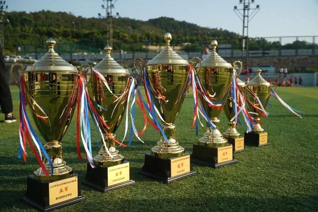 乒乓球机器人球技如何？最新研究称可超越人类精英乒乓球手